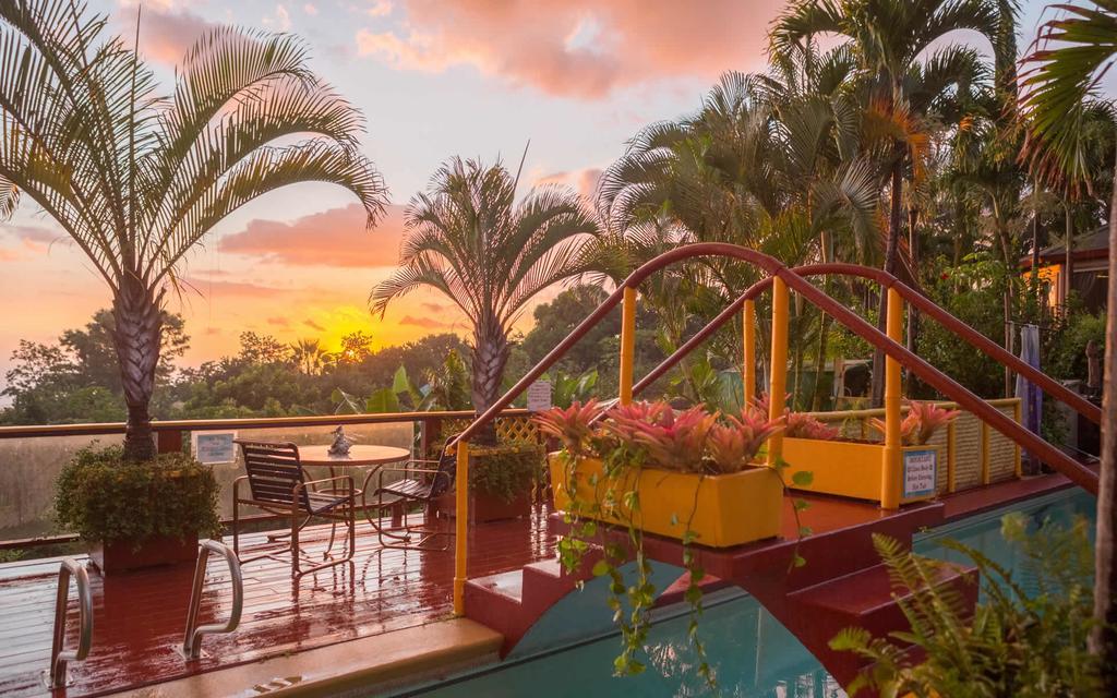 Banyan Tree Sanctuary Guest House Kalaoa Exterior photo